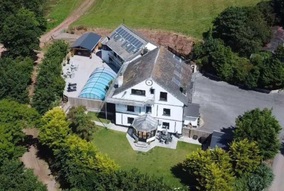 Darren Poland tweet media