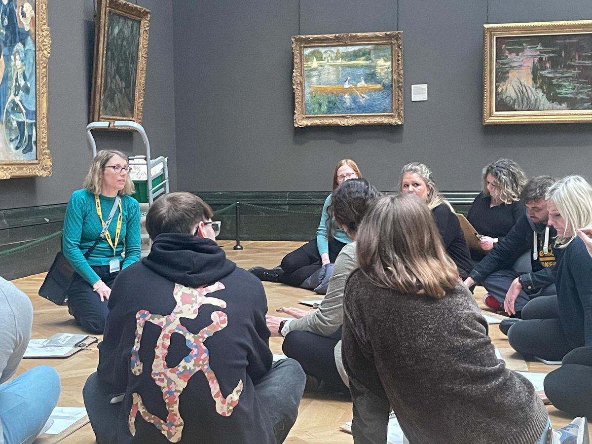 e_qualitas's tweet image. On #WorldArtDay, we reflect on our work with the @NationalGallery, where primary trainees explore how to build substantive disciplinary knowledge through art — deepening subject understanding in an inspiring setting. #TeacherTraining #KnowledgeQuarter