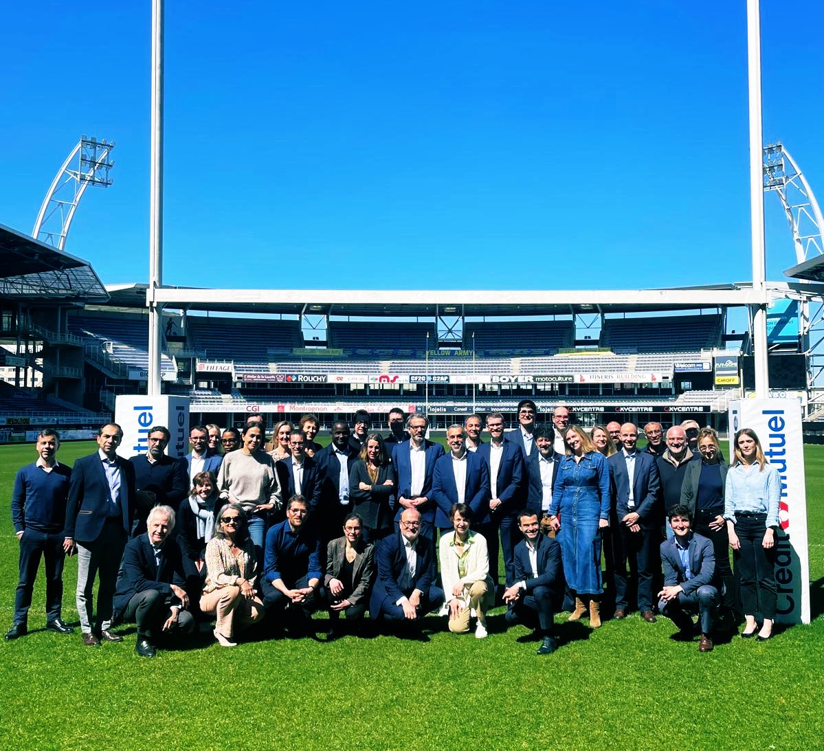 RiouxRemy's tweet image. Quelques jours après le Conseil présidentiel des partenariats internationaux #CPPI du 4/4, les 3 Comex du groupe @AFD_France avec @Proparco &amp;amp; @expertisefrance se sont réunis à @ClermontFd pour assurer sa mise en œuvre. Et pour échanger avec tous les collègues du groupe en visio🙏🏼