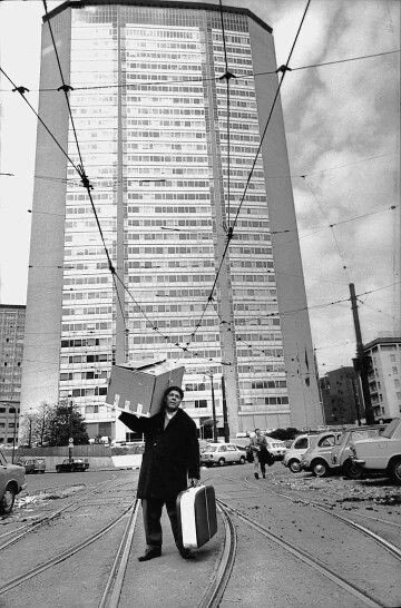 DAXdB's tweet photo. ยฉ๏ธUliano Lucas, Milano 1968 https://t.co/IejnNVfYBL