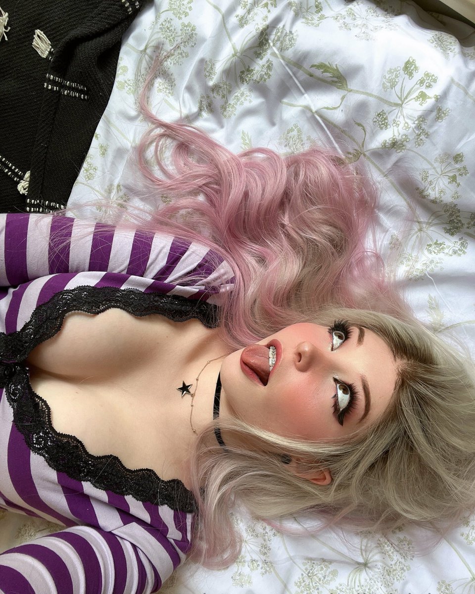 Belle Delphine 🧚‍♀️ tweet media