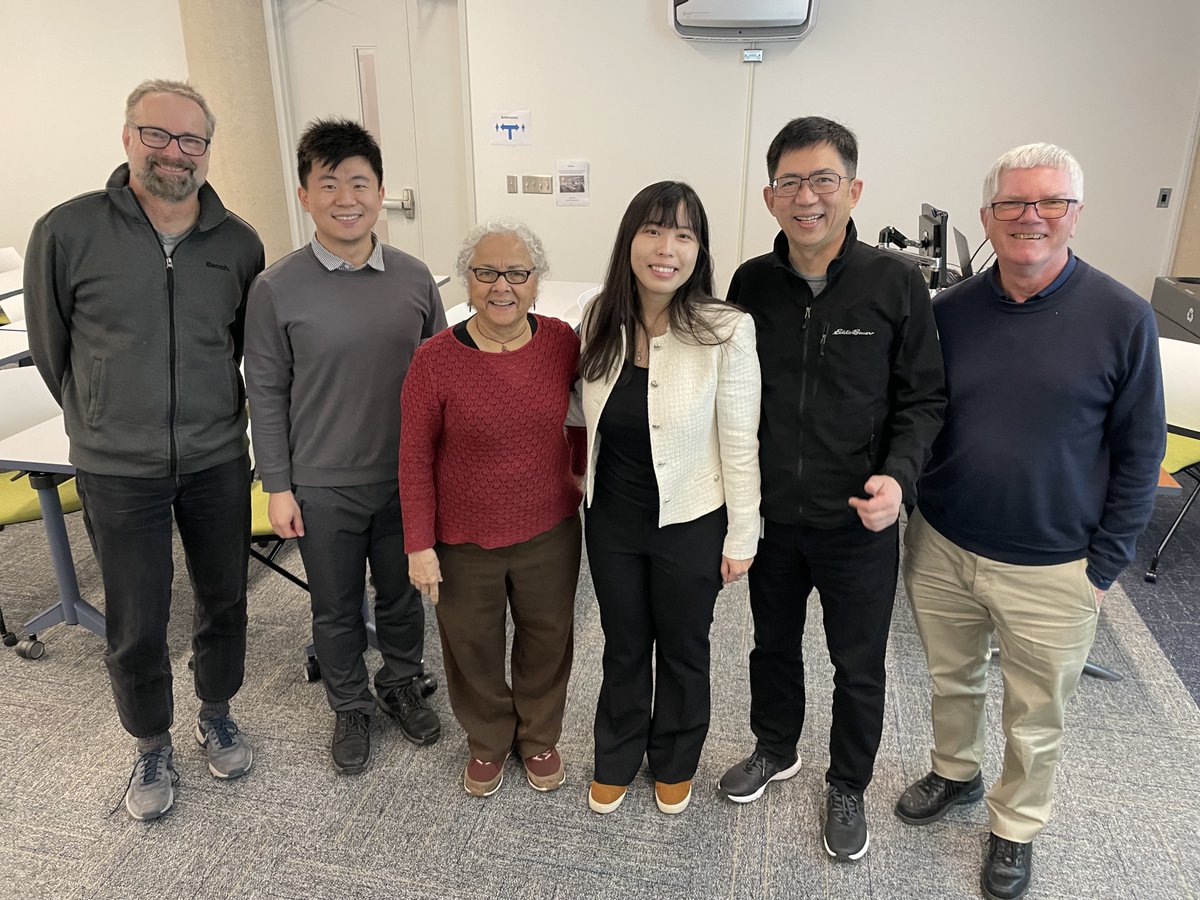 Gang Zheng Lab (@ganglabstyle) on Twitter photo 💫New Doctor alert!💫Yesterday, lab member
<a href="/TiffanyHo_/">Tiffany Ho</a> brilliantly defended her PhD from <a href="/UofTPharmacy/">Leslie Dan Faculty of Pharmacy</a> with the incredible presence of Drs. <a href="/tayyaba_hasan/">HasanLab</a>, <a href="/BowenLi_Lab/">Bowen LI</a>, Lothar Lilge and Raymond Reilly. Congrats Dr. Ho! 💫New Doctor alert!💫Yesterday, lab member
<a href="/TiffanyHo_/">Tiffany Ho</a> brilliantly defended her PhD from <a href="/UofTPharmacy/">Leslie Dan Faculty of Pharmacy</a> with the incredible presence of Drs. <a href="/tayyaba_hasan/">HasanLab</a>, <a href="/BowenLi_Lab/">Bowen LI</a>, Lothar Lilge and Raymond Reilly. Congrats Dr. Ho!