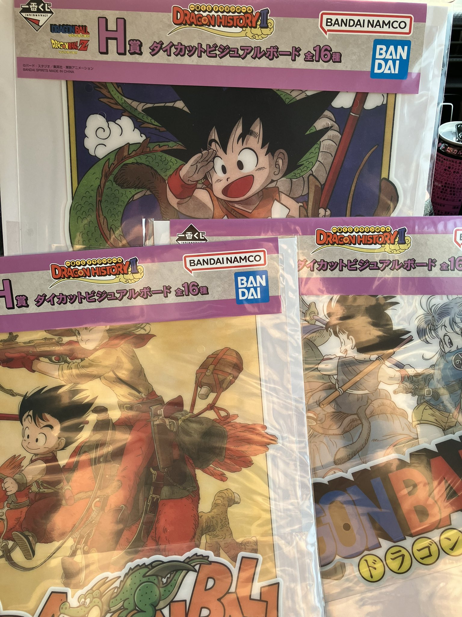 ダイカットビジュアルボード - Search / X