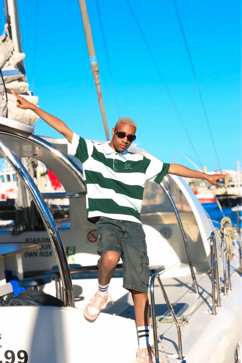 YOUNGPRINCERSA's tweet photo. Sailing in style, @tedbaker vibes, and seas that can’t compete with my elegance 🥰 #tedbakerlondon #capetown #capetownphotography #ownyourthrone👑 https://t.co/L9UkIN02y5