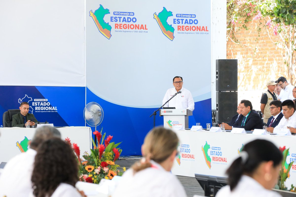 MINPRODUCCION's tweet photo. 📣En el VII Consejo de Estado Regional en Ica 🇵🇪, el Gobierno presentó el Concurso Nacional del Pisco 2025 🍇, una iniciativa que premia la excelencia de nuestra bebida bandera y fortalece su proyección nacional e internacional. Dirigido a productores de Lima, Ica, Arequipa, Moquegua y Tacna con Denominación de Origen, el certamen promueve la innovación y la mejora continua en su elaboración.