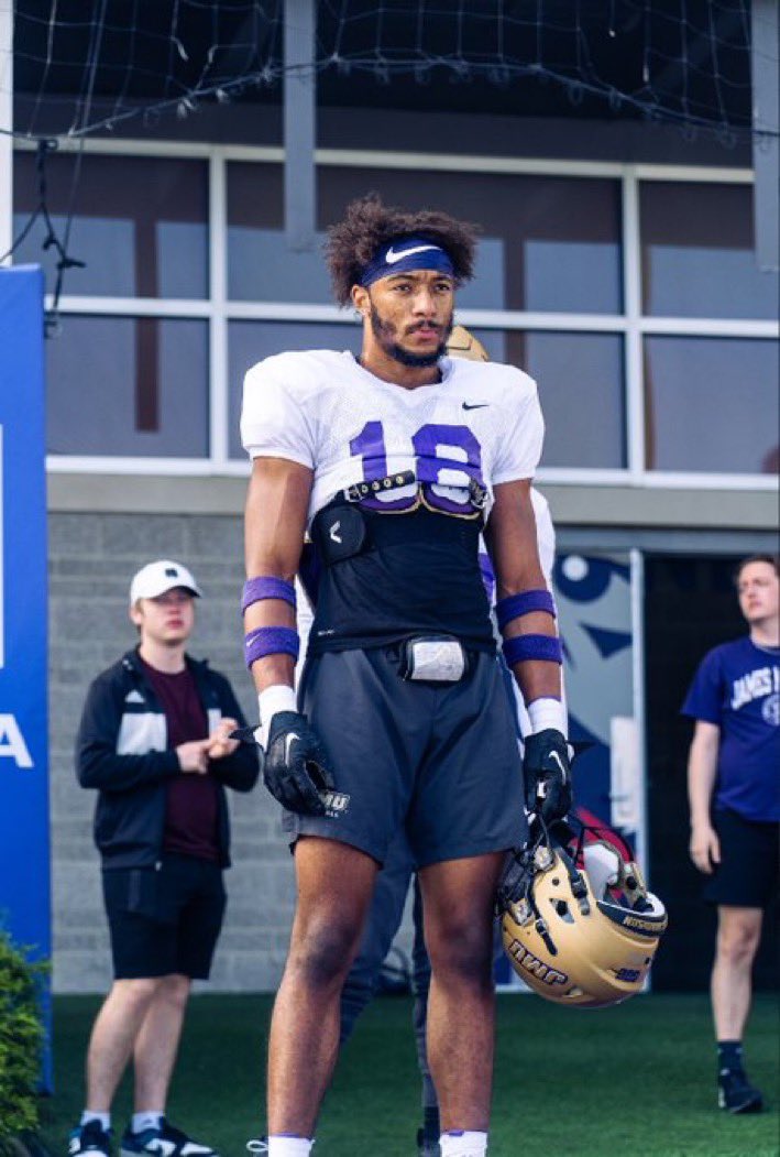 Coaches, check out <a href="/EvanSpivey_/">Evan Spivey</a>, a 6’1”, 197 lb Safety from James Madison University. With 3 years of eligibility left, Evan brings length, athleticism, and range on the backend with FBS experience. Check out his UpNext profile below…

➡️ UpNext.team/athlete/f6ff94…