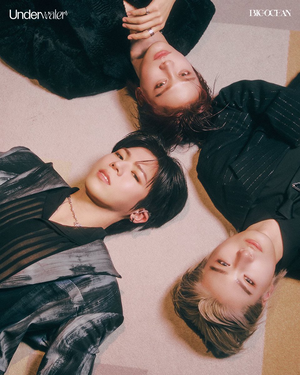 KpopperFanmulti's tweet photo. Big Ocean
2nd Mini Album <UNDERWATER>
2025.04.20
📸 Group Teaser Image
#BigOcean #빅오션
#PJ #CHANYEON #JISEOK
#UNDERWATER #BigOcean_2nd_MiniAlbum
#피제이 #찬연 #지석
#HYUNJIN #현진
#TeaserImage https://t.co/11RpDN1AuT