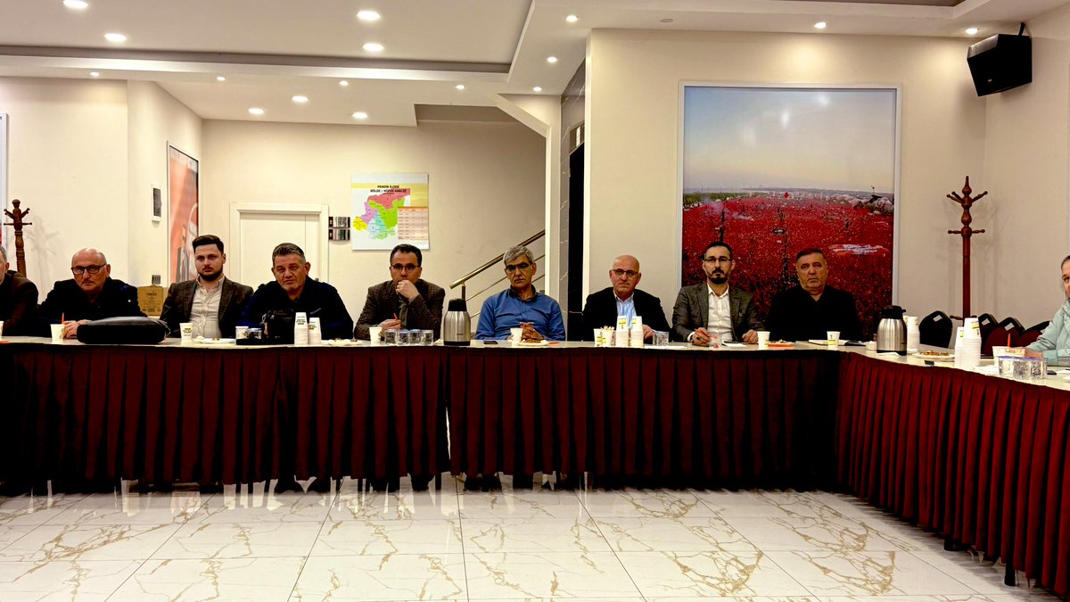 AK Parti Pendik İlçe yönetim Kurulu Toplatımızı İlçe Başkanımız Özer Sarıkaya Başkanlığında İl Yönetim Kurulu Üyemiz Esra Sarıçiçek Çakar Hanımefendinin katılımıyla gerçekleştirdik. Pendik için Tevazu Samimiyet Gayret ile Durmadan Yorulmadan Çalışmaya Devam ediyoruz…