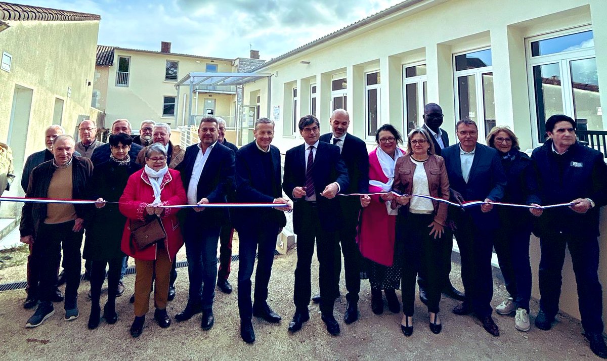 Alain Pichon (@alainpichon86) on Twitter photo 📍Ce soir à Valence en Poitou pour inaugurer le pôle enfance jeunesse des Buissonnets autour de Jean-Olivier Geoffroy et des maires de la Communauté de communes du Civraisien en Poitou. Bravo pour cette mobilisation autour de notre jeunesse. Le <a href="/departement86/">Département de la Vienne</a> à vos côtés ! 📍Ce soir à Valence en Poitou pour inaugurer le pôle enfance jeunesse des Buissonnets autour de Jean-Olivier Geoffroy et des maires de la Communauté de communes du Civraisien en Poitou. Bravo pour cette mobilisation autour de notre jeunesse. Le <a href="/departement86/">Département de la Vienne</a> à vos côtés !