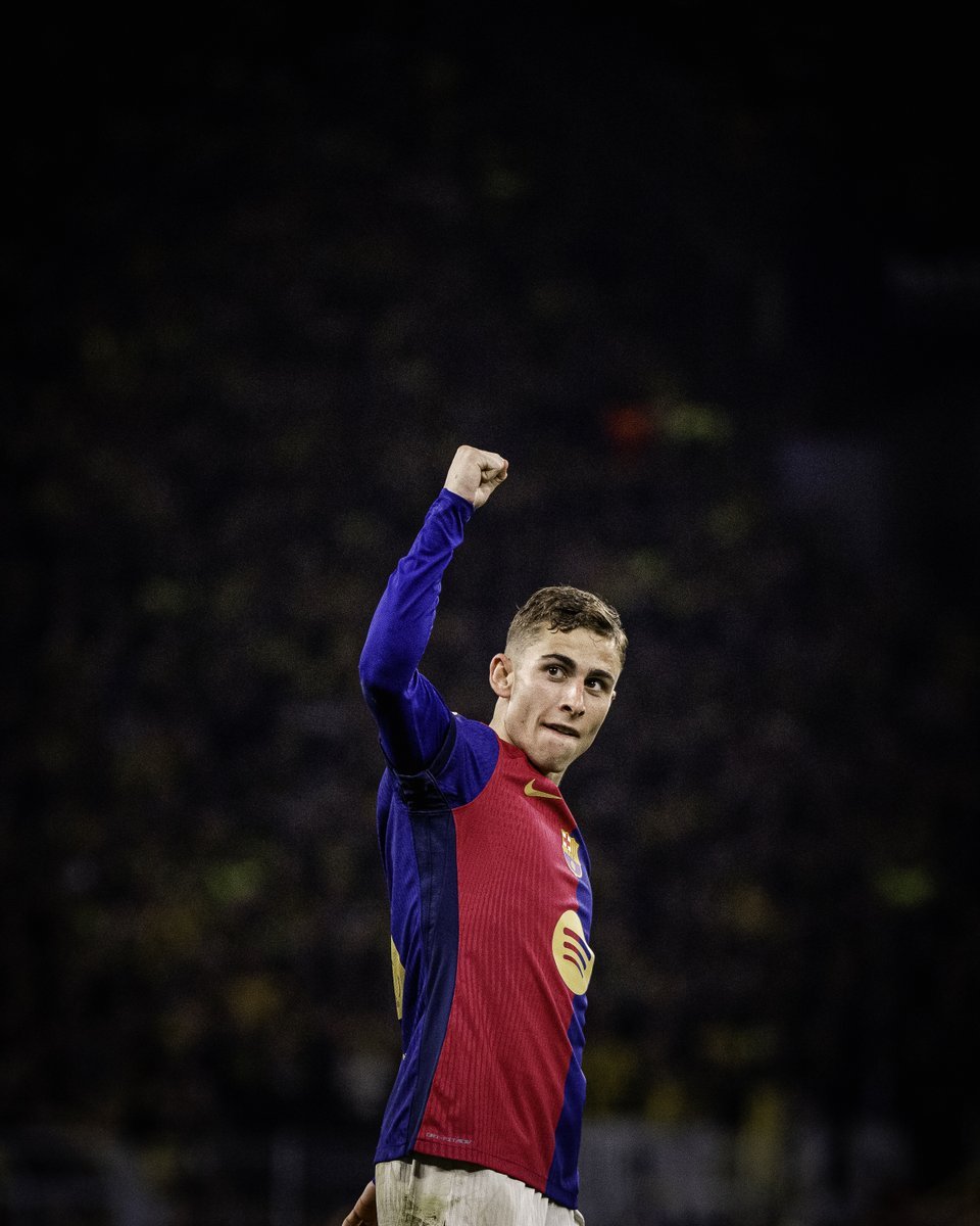 Fermin Lopez helped Barcelona score their first goal in the second leg vs Dortmund | sportzpoint.com