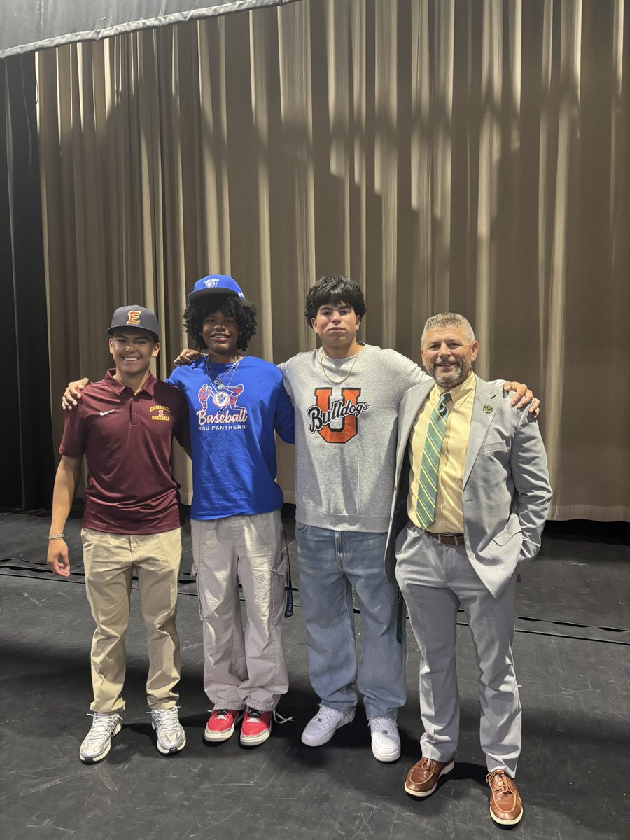 Congratulations to our 3 college commits 
Alex Espinoza - Emmanuel University
Landon Arroyos - Georgia State University
David Paez - Union Commonwealth University
#SomeoneIsAlwaysWatching
