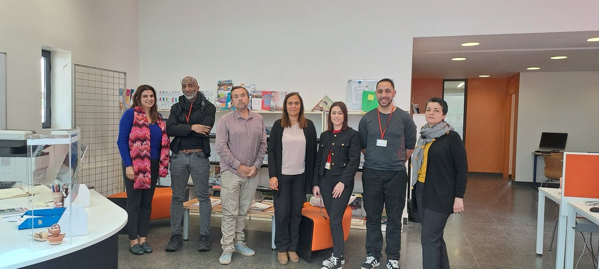 FacsciencesUM's tweet photo. #Explore7 
Heureux d'avoir rencontré l'équipe pédagogique et le CIO du lycée Lyautey de Casablanca, plus grand lycée français au monde pour présenter l'offre de formation de la FdS. 

@aefeinfo
@PoleLyautey https://t.co/QkCa6Y023g