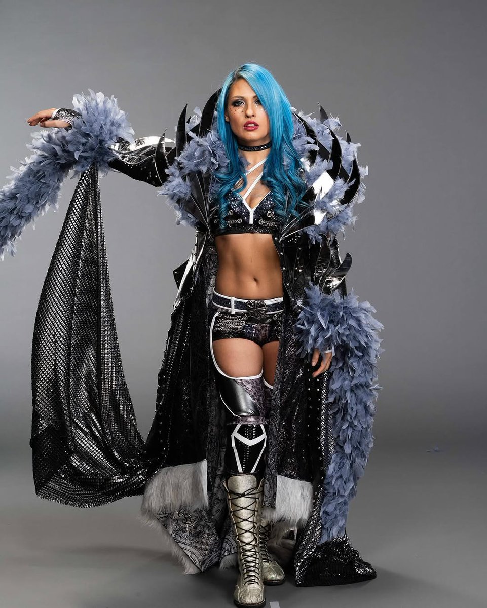 thepeachy16's tweet photo. #TalentedTuesday Stunning Amazing Incredible @giulia0221g #WWENXT https://t.co/CbpQgDk3Vn