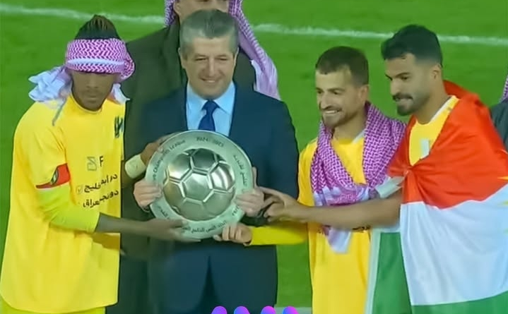 AnnaArin7's tweet photo. پیروز بیت ل دهوڪا مـن 💛💙🦅
#Duhokspor 
#duhoksc https://t.co/VOSo0awamp
