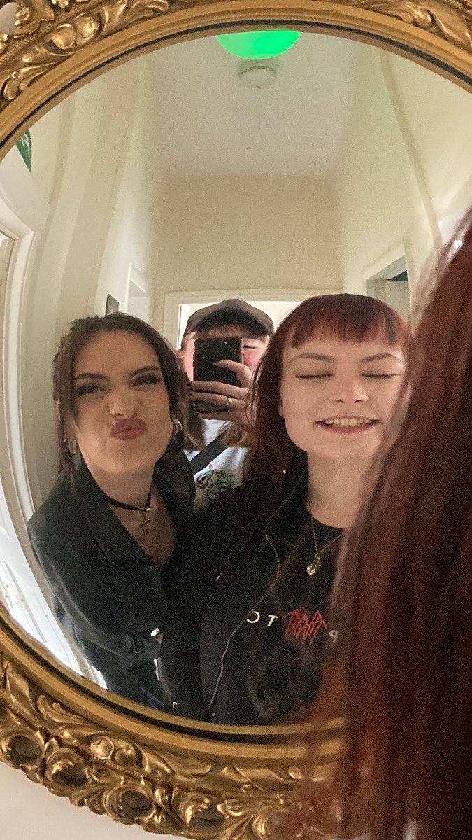 bastardofbolton tweet media