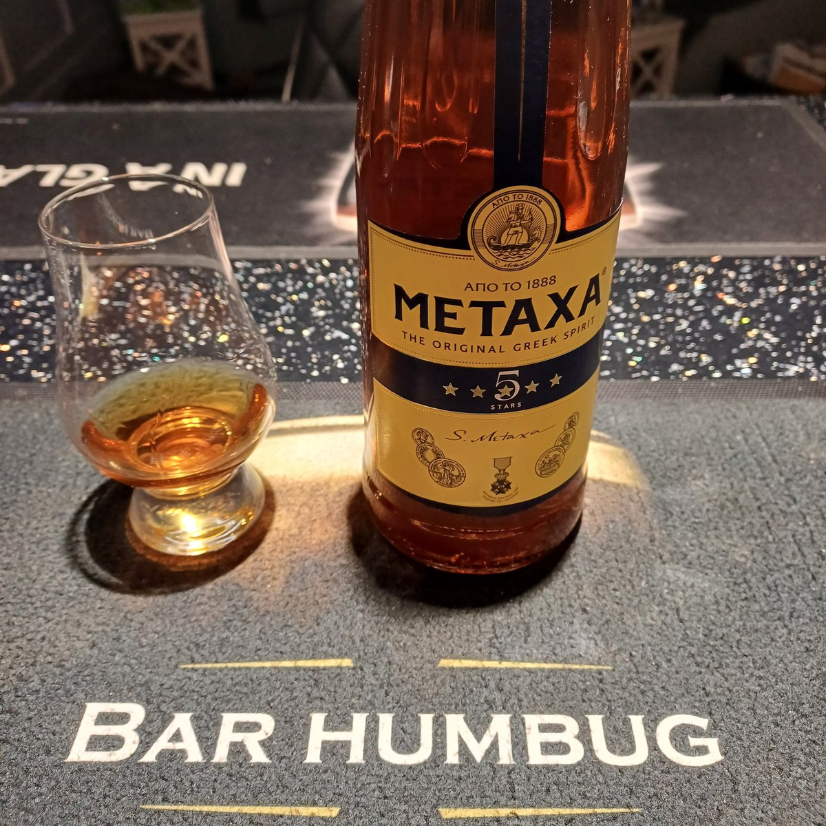 Lockolike's tweet image. Tuesday Tipple in Bar Humbug #BarHumbug #Yamas