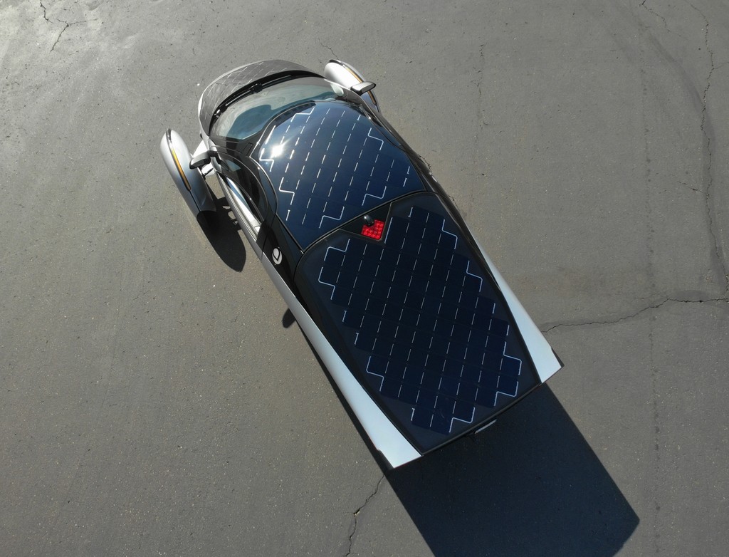 We're humbled that over 200 investors have already secured their priority delivery slots through our latest promotion. Want to move towards the front of the line for an Aptera? Learn how here. → aptera.us/our-path-forwa…