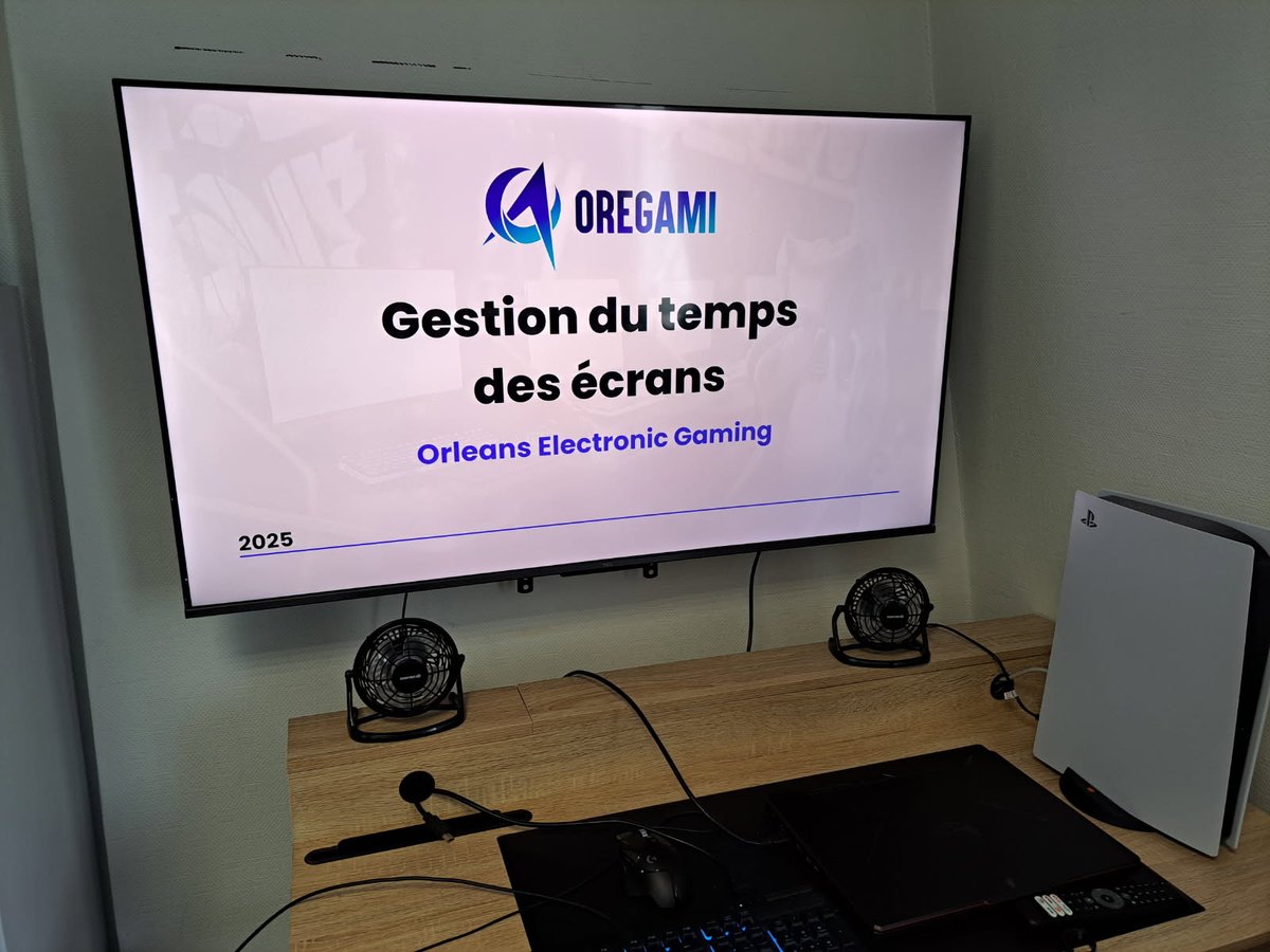 oregami45's tweet image. 🎮 Stage Numérique &amp;amp; Esport – Centre Social du Pot d’Argent 🎮

Du mardi au samedi, 12 jeunes vivent une semaine fun &amp;amp; créative autour du digital :

🧠 Sensibilisation aux enjeux du numérique
🕹️ Initiation à l’esport

Apprentissage, fun &amp;amp; partage au rendez-vous !