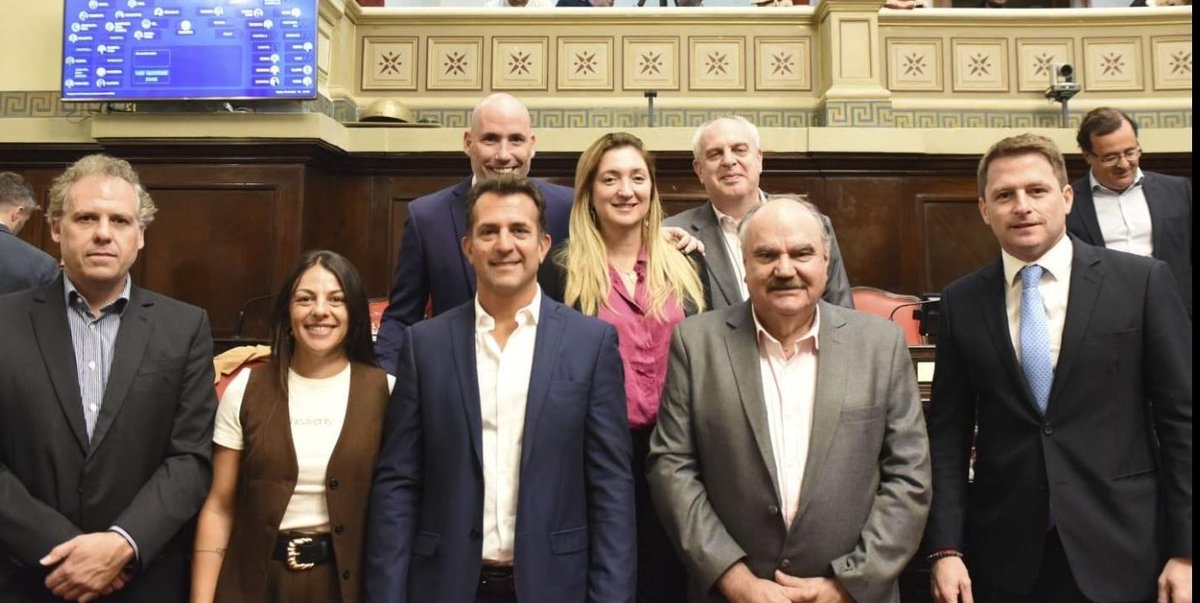 Bloque PRO Senado BA tweet media