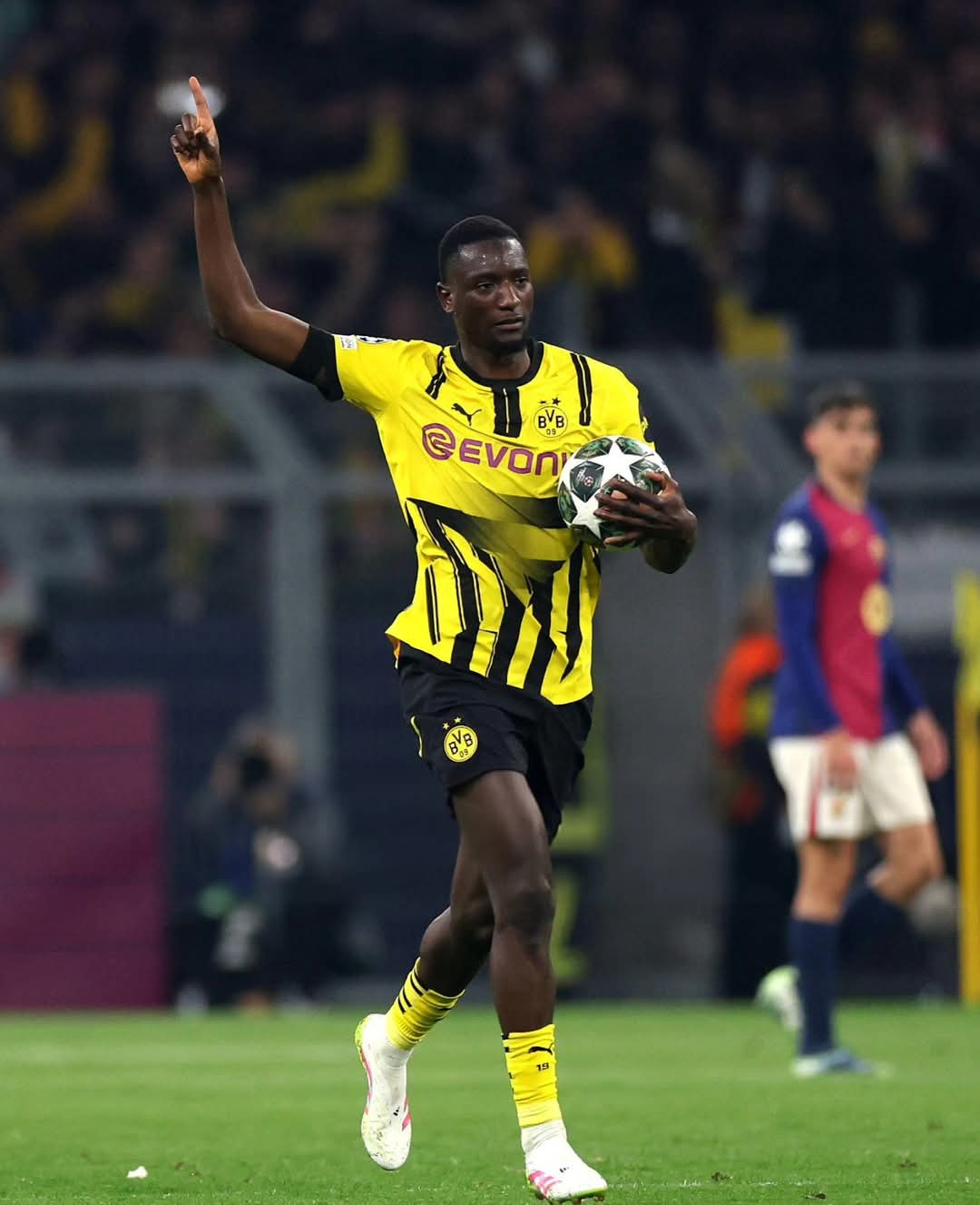 Hat-trick for Guirassy - Dortmund vs Barcelona | sportzpoint.com