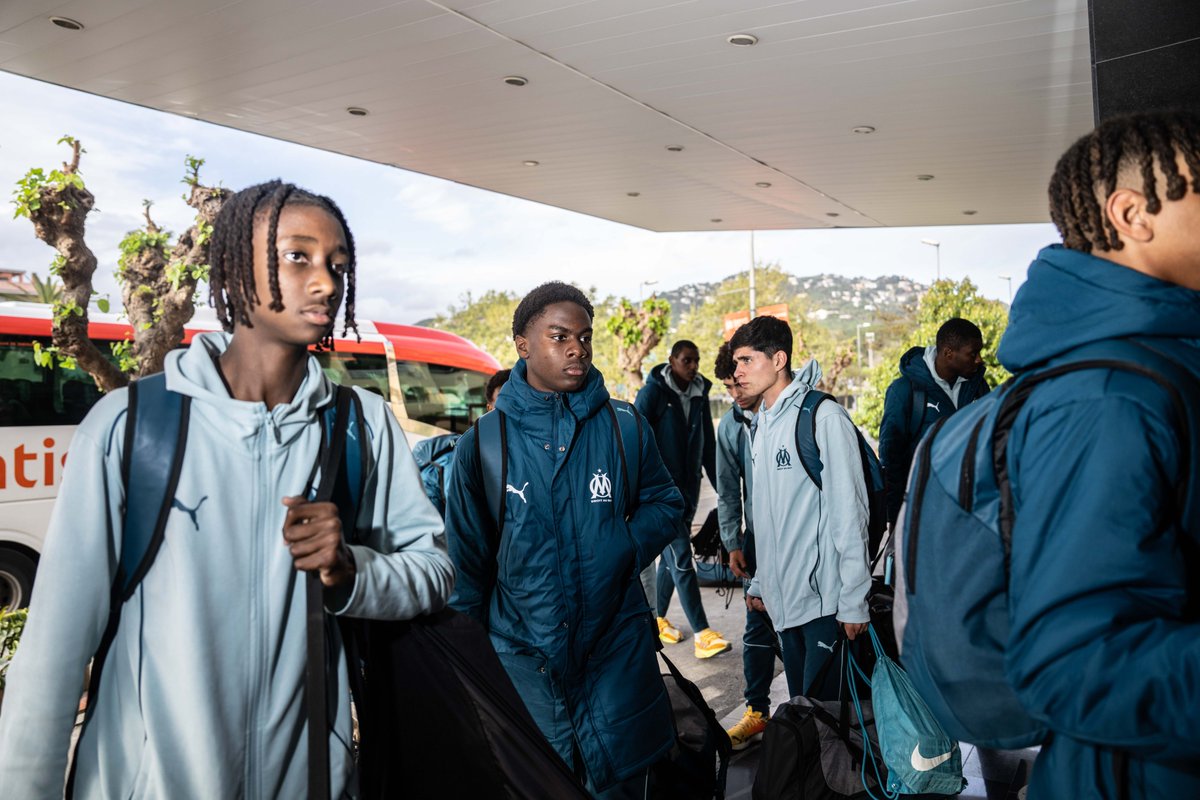 micfootballcup's tweet photo. 👋 ¡Los equipos ya están en sus hoteles! 

📷 Víctor Cuervo

#WeAreMIC | #DreamsAreReal https://t.co/LyPceXMFvt