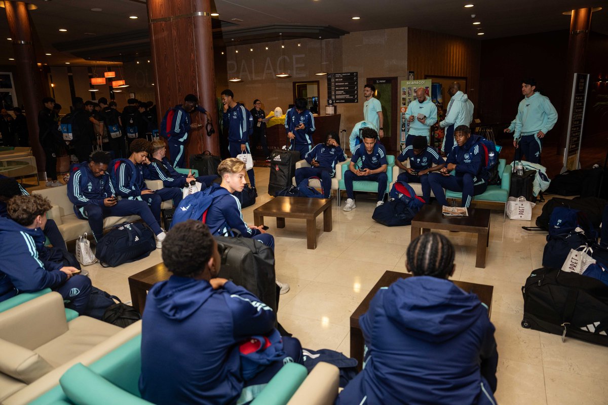 micfootballcup's tweet photo. 👋 ¡Los equipos ya están en sus hoteles! 

📷 Víctor Cuervo

#WeAreMIC | #DreamsAreReal https://t.co/LyPceXMFvt