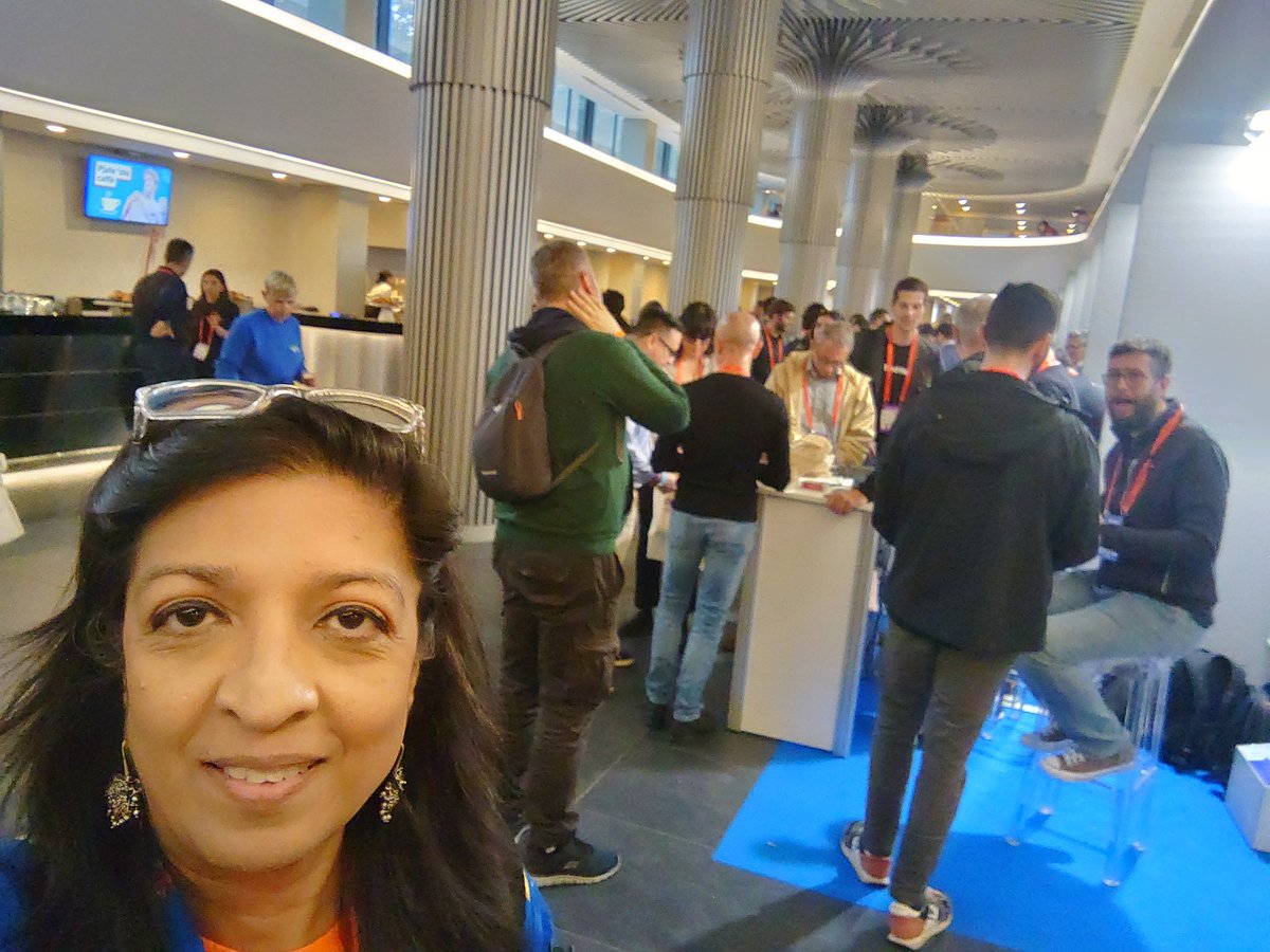 barkhah's tweet image. At Code motion in Rome. #codemotion