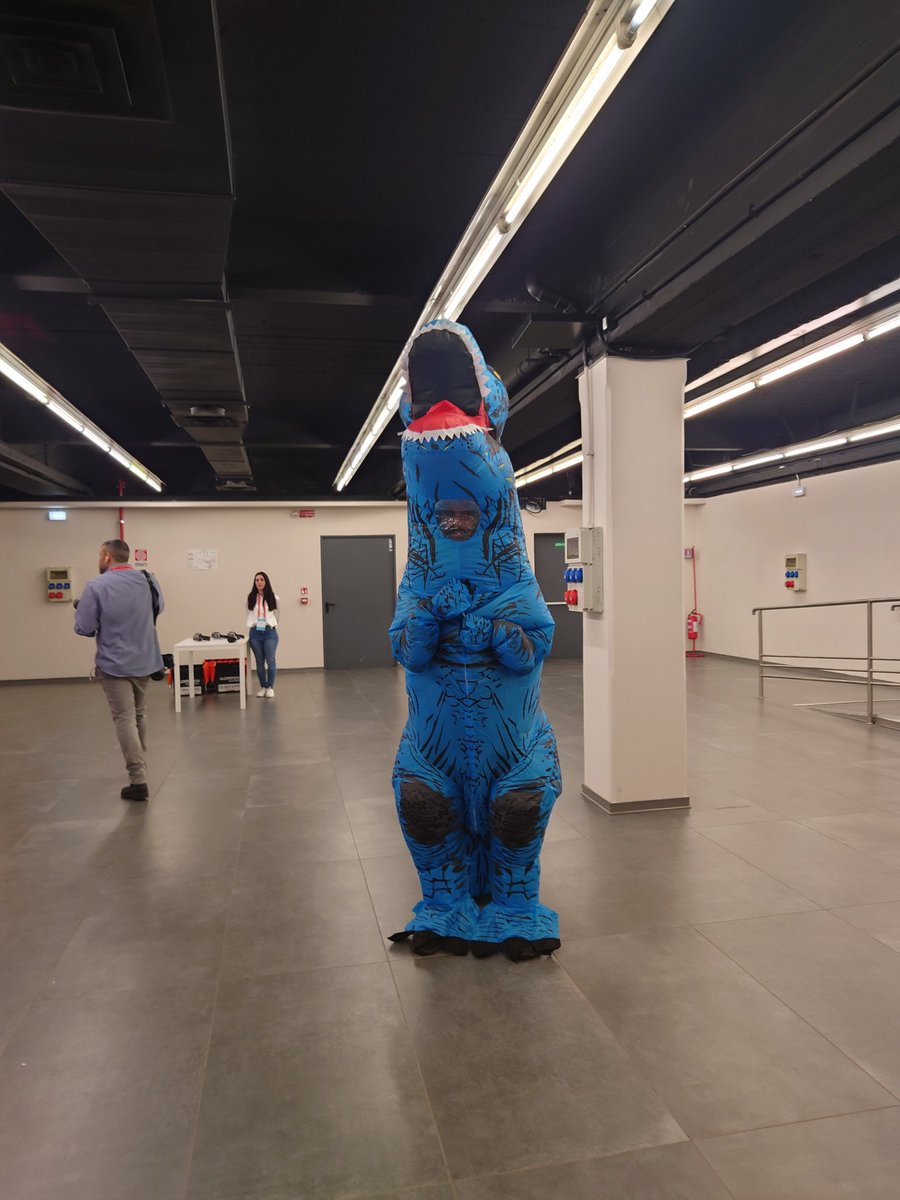 barkhah's tweet image. At Code motion in Rome. #codemotion