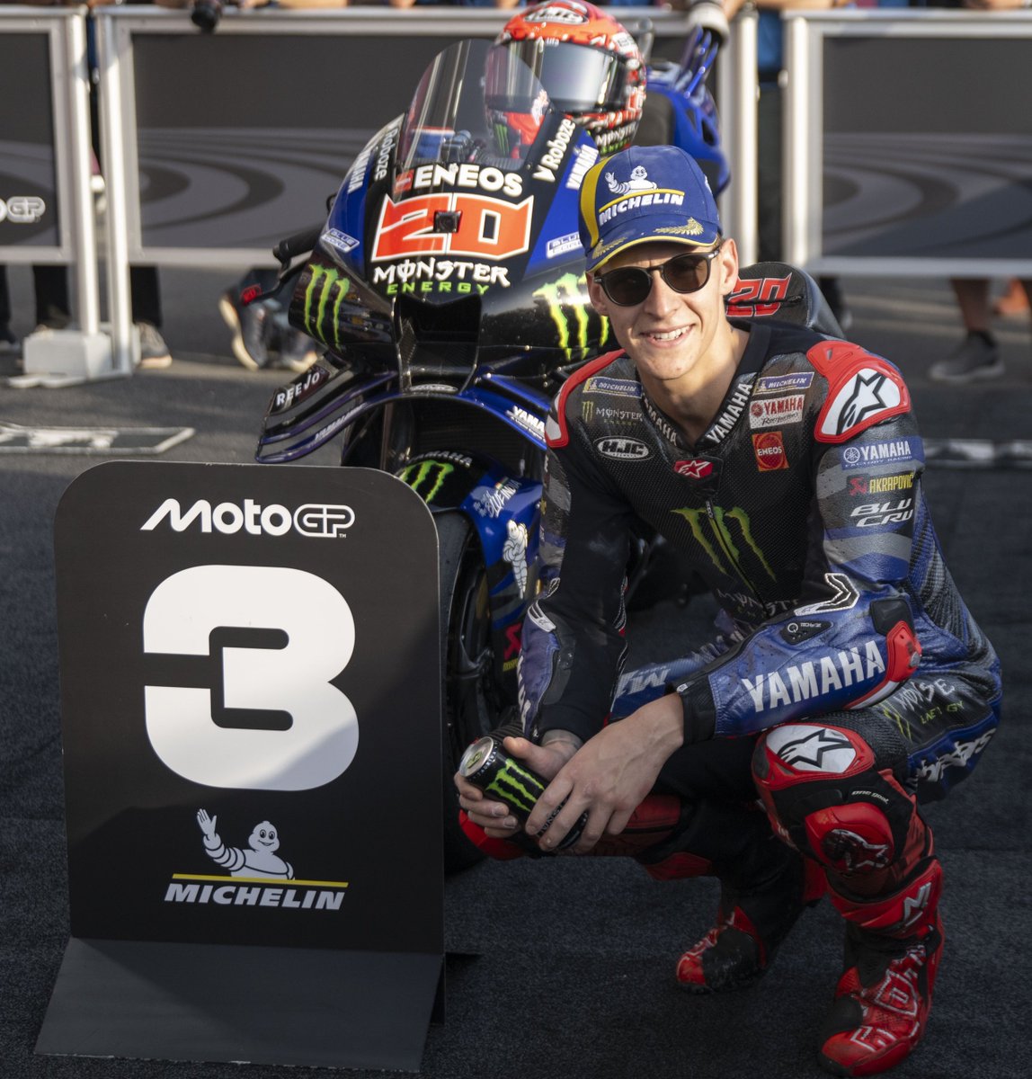 supplensois's tweet image. #France 🇫🇷 #GPQatar 🇶🇦 #Moto #Yamaha #FabioQuartararo

Parti en première ligne à la 3ème place pour la première fois depuis Assen 2022, Fabio Quartararo termine la course en limitant la casse en signant une 7ème place après la pénalité de Maverick Viñales.  📸  👀