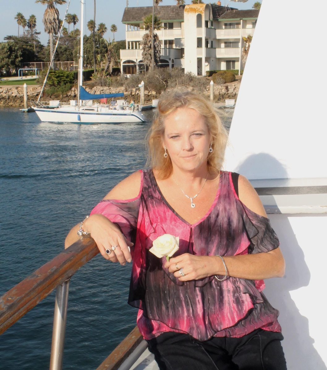 Our dear neighbor and dedicated community volunteer, Kathy Hinkle, has passed. Kathy was an example of a “giver” of time and of heart. She was a fixture of our education community, including the PTA and Ed Foundation who was always asking “What can I do?” We’ll miss her dearly.