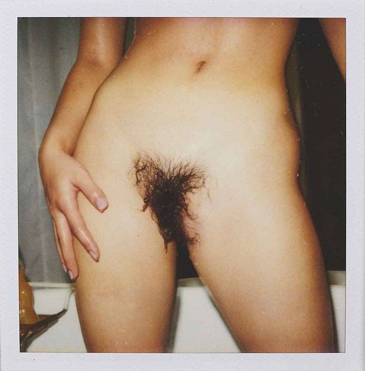 Everything concerning the body is a language. And if nude speaks it openly, a haircut is a hint, a whisper, a play with perception. Hair is the boundary between the private and the public, between what is hidden and what is put on display.