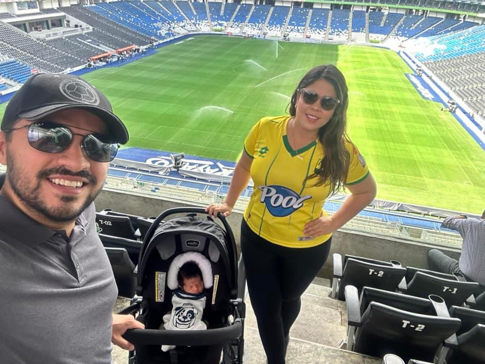 BetoR_26's tweet photo. @abc_deportes_mx @Rayados @ClubAmerica Heriberto Raygoza https://t.co/0SRyiCpOCs
