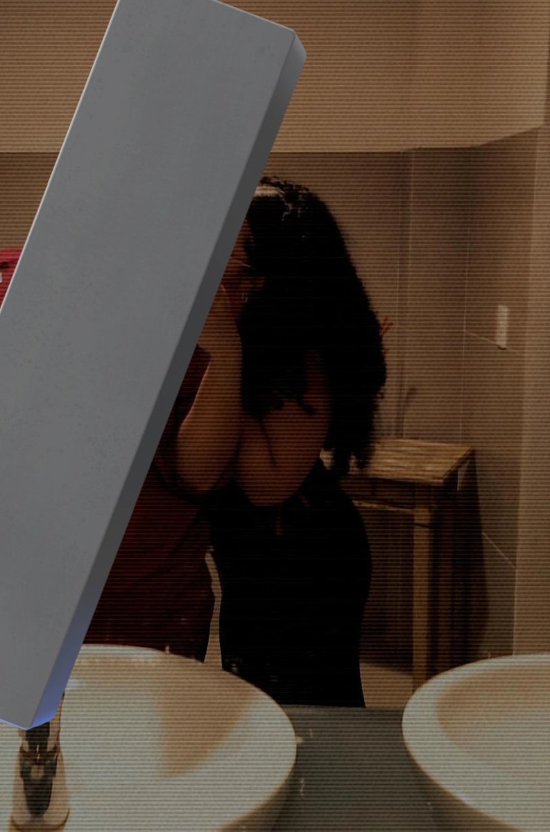_mimia44_'s tweet photo. @lowtriz A ft tá escura mas meu cabelo tá assim atualmente // antes de cortar (tava sem finalizar) https://t.co/000KS1alfJ