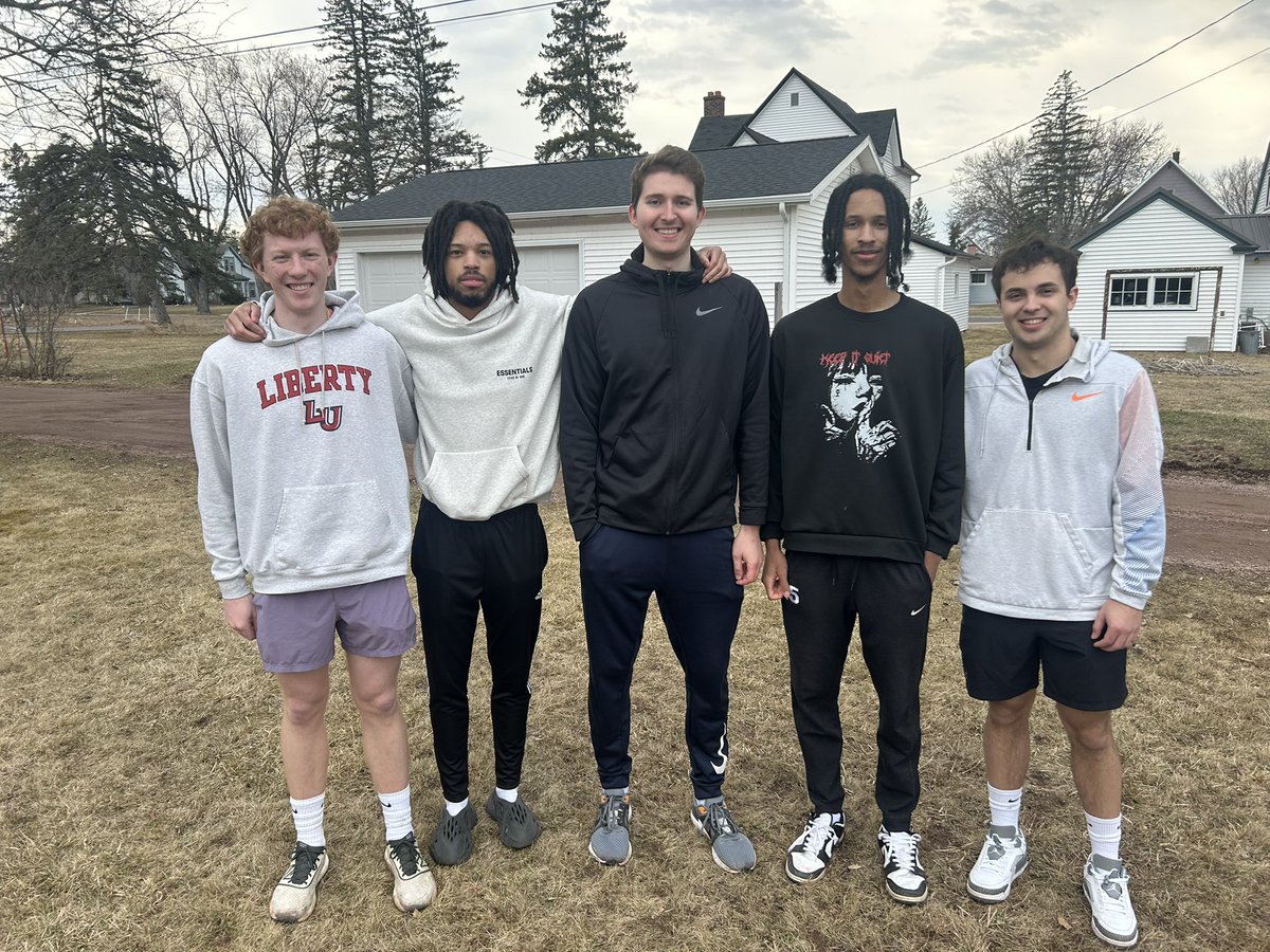 LumberJackBasketball tweet media