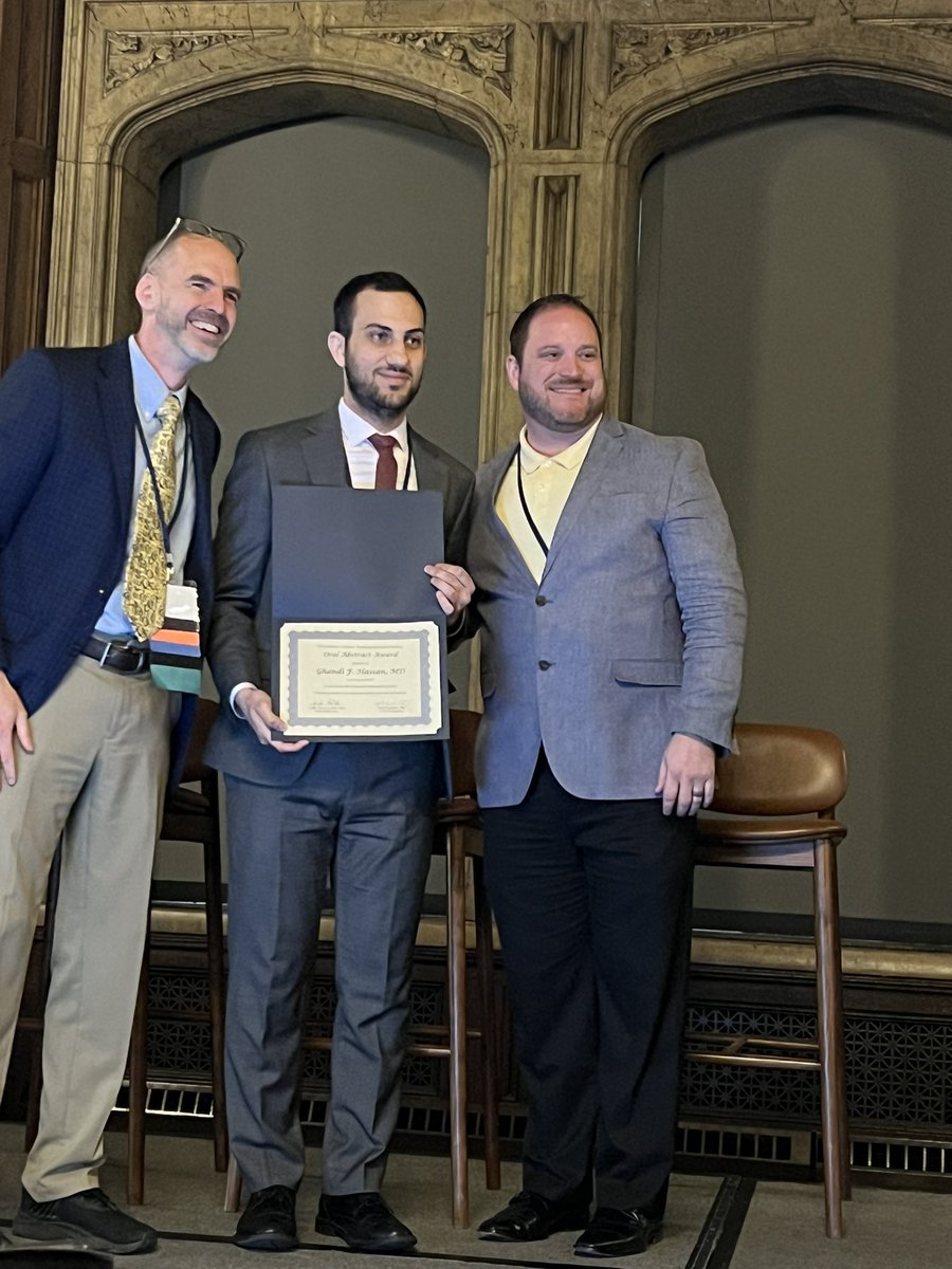 Jen A-Brett (@jablab3) on Twitter photo Special congrats to <a href="/Ghandi_Hassan_/">Ghandi Hassan</a> for his abstract award at the Midwest Clinical and Translational Research conference on a tour de force in spatial omics! <a href="/CSCTR_org/">CSCTR</a> <a href="/AFMResearch/">AFMR</a> <a href="/WashUMedPCCM/">WashU Medicine Div of Pulmonary & Crit Care Med</a> <a href="/WashUMedIMRes/">WashU Medicine Internal Medicine Residency</a> Special congrats to <a href="/Ghandi_Hassan_/">Ghandi Hassan</a> for his abstract award at the Midwest Clinical and Translational Research conference on a tour de force in spatial omics! <a href="/CSCTR_org/">CSCTR</a> <a href="/AFMResearch/">AFMR</a> <a href="/WashUMedPCCM/">WashU Medicine Div of Pulmonary & Crit Care Med</a> <a href="/WashUMedIMRes/">WashU Medicine Internal Medicine Residency</a>