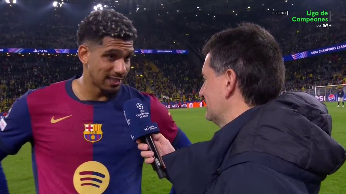 barcastuff_idn's tweet photo. Araujo: "Jelas ada hal-hal yang perlu kami perbaiki tetapi saya senang. Saya senang karena di waktu lain pertandingan ini bisa saja lepas dari tangan kita, tetapi kita mampu bertahan dengan baik dan lolos ke semi-final. https://t.co/3qpcTviRtK