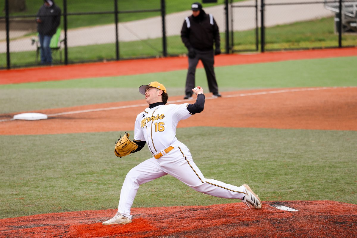 NKUNorseBSB's tweet photo. LET. HIM. COOK. 

Gerald Hanson with 4 straight scoreless innings!

NKU 7, USI 3 | MID 7 https://t.co/MyF50BVgnc