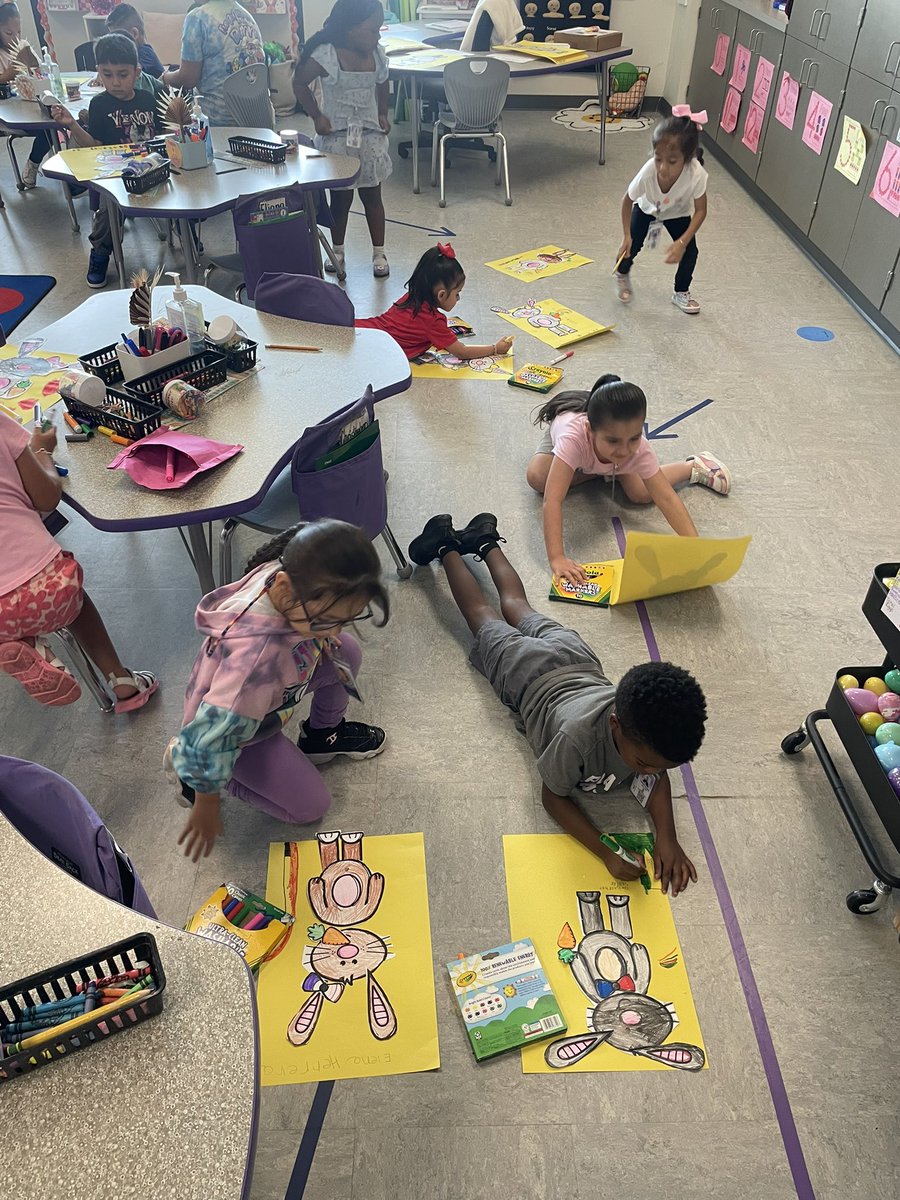 Ms_MartinezPreK's tweet photo. We love art time! 🐰🎨
#PISDPK #PomeroyES https://t.co/hqIZ0xW7cq
