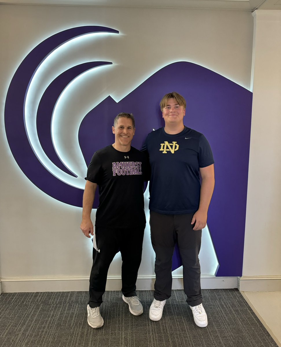mikeybaldwinn's tweet image. It was a privilege to watch @AmherstCollFB practice this morning! Thank you @CoachMBallard and @CoachEJMills for your personal time and hospitality.