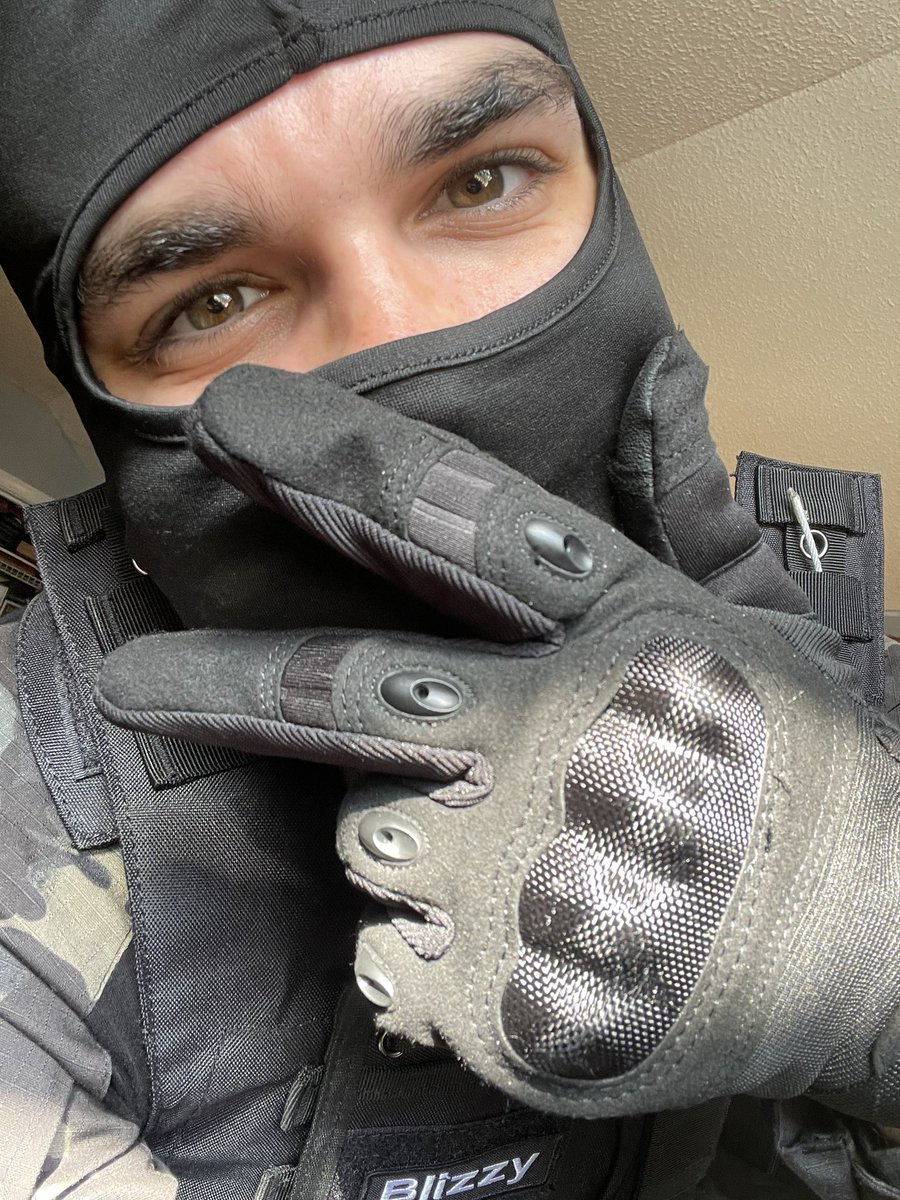 Eyes of a good boy?