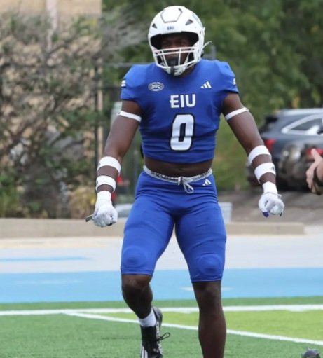 Aaron Wilson (@aaronwilson_nfl) on Twitter photo Eastern Illinois <a href="/EIU_FB/">Eastern Illinois Football</a> edge Ira Armstead interest from #Dolphins originally recruited as a quarterback at Virginia, shifted to defense at EIU. Armstead (6-4, 240, 4.62, 35 vertical, 10-4 broad jump, 21 bench reps. #Bears #Colts met with him after Pro Day Eastern Illinois <a href="/EIU_FB/">Eastern Illinois Football</a> edge Ira Armstead interest from #Dolphins originally recruited as a quarterback at Virginia, shifted to defense at EIU. Armstead (6-4, 240, 4.62, 35 vertical, 10-4 broad jump, 21 bench reps. #Bears #Colts met with him after Pro Day