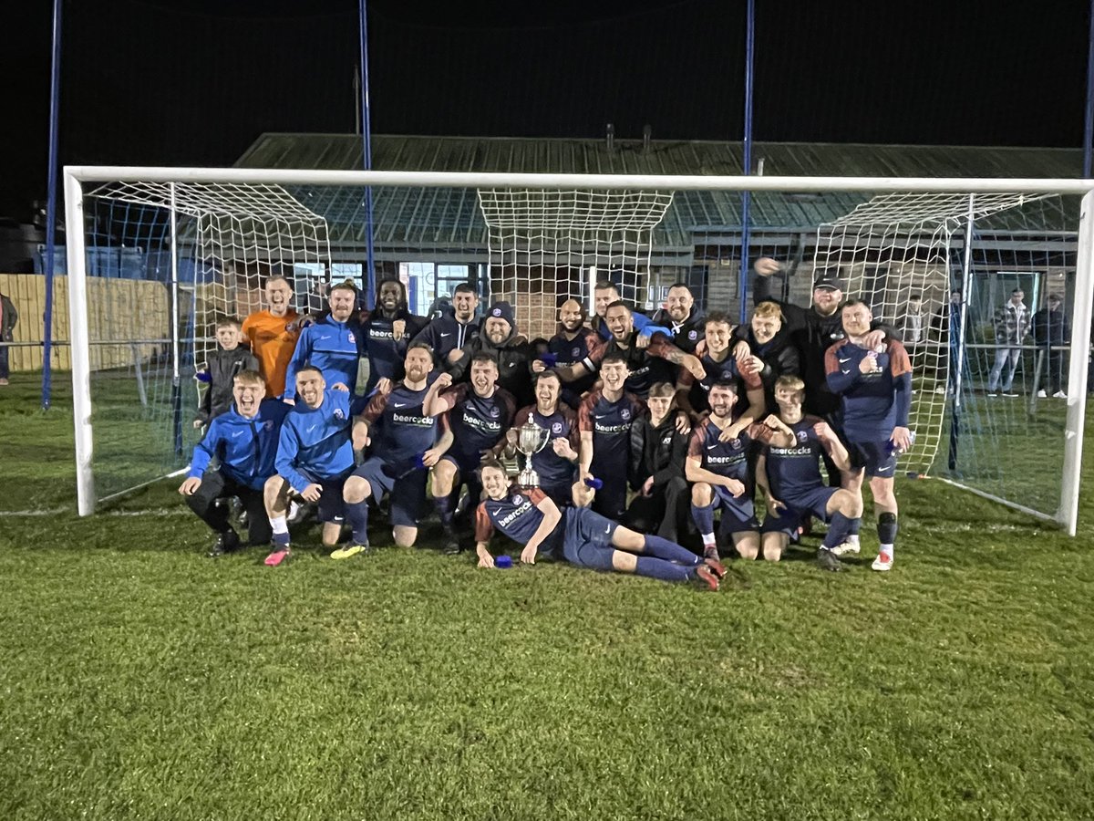 Your President’s Cup Winners 24/25 🏆

An absolutely monumental display from every single player out there tonight, ensuring we retain the trophy for yet another year, whilst also keeping our unbeaten record at Roy West! 

The players did the club proud as always!

UTWHG | 🟠🟣🐉