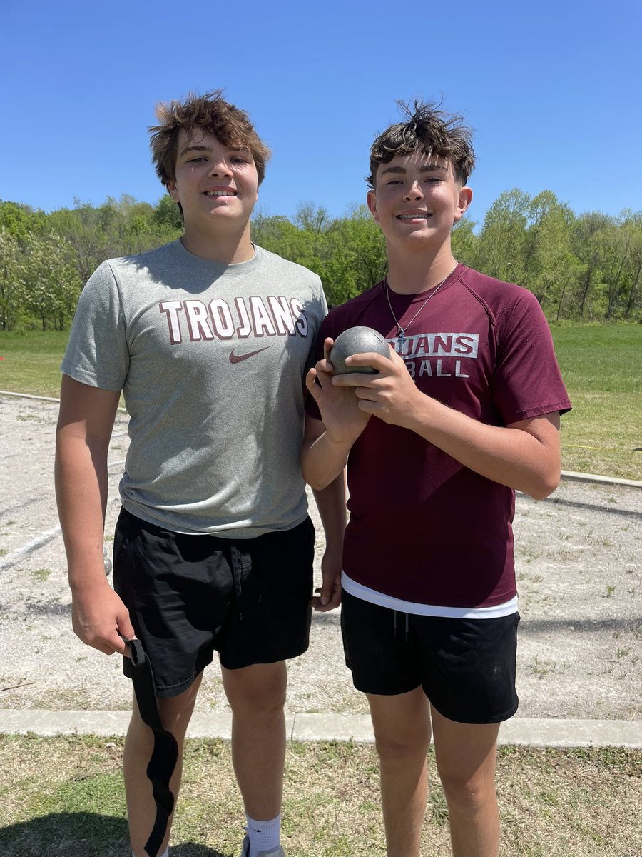 JamisonMobley29's tweet image. Had a great year of throwing. Blessed to get 1st in shotput at conference almost hitting 50, new PR: 49.8
