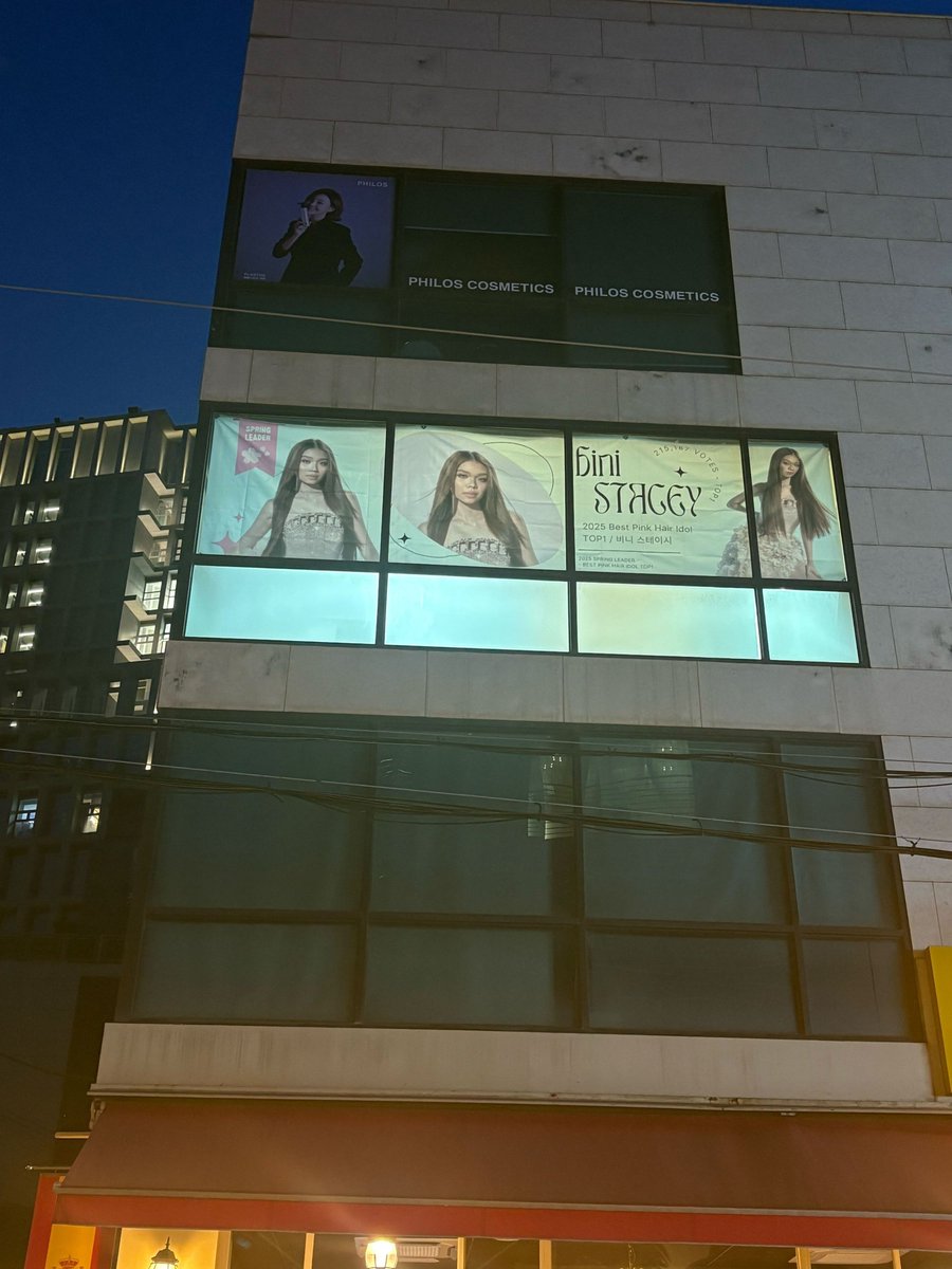 kooky__official's tweet photo. 👑 2025 Spring Leader Semi-Final WINNER 👑
>> #BestPinkHair_Spring 🌸 <<

✩°｡✮🏆 #BINI #COLET #비니 #콜렛 🏆✩°｡✮

>> GANGNAM BANNER🎁 <<
🔗https://t.co/FjhYRpo8Q9
📅 2025.04.15-22
✅ Please check the image and the event map for the display schedule and location details!
