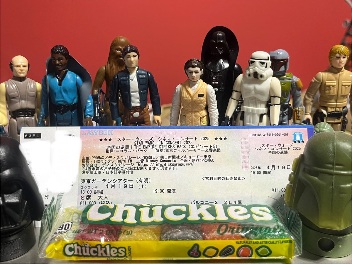 帝国の逆襲のシネマコンサート、待ちきれない！1980年に初めて見た時にChucklesというのキャンディを食べた記憶あるので、今回も用意しました！再び三歳児の心境になってドキドキワクワクしています！