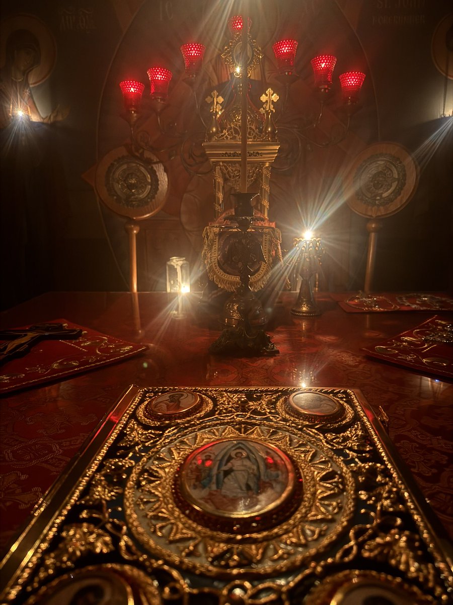 Behold, the bridegroom comes at midnight