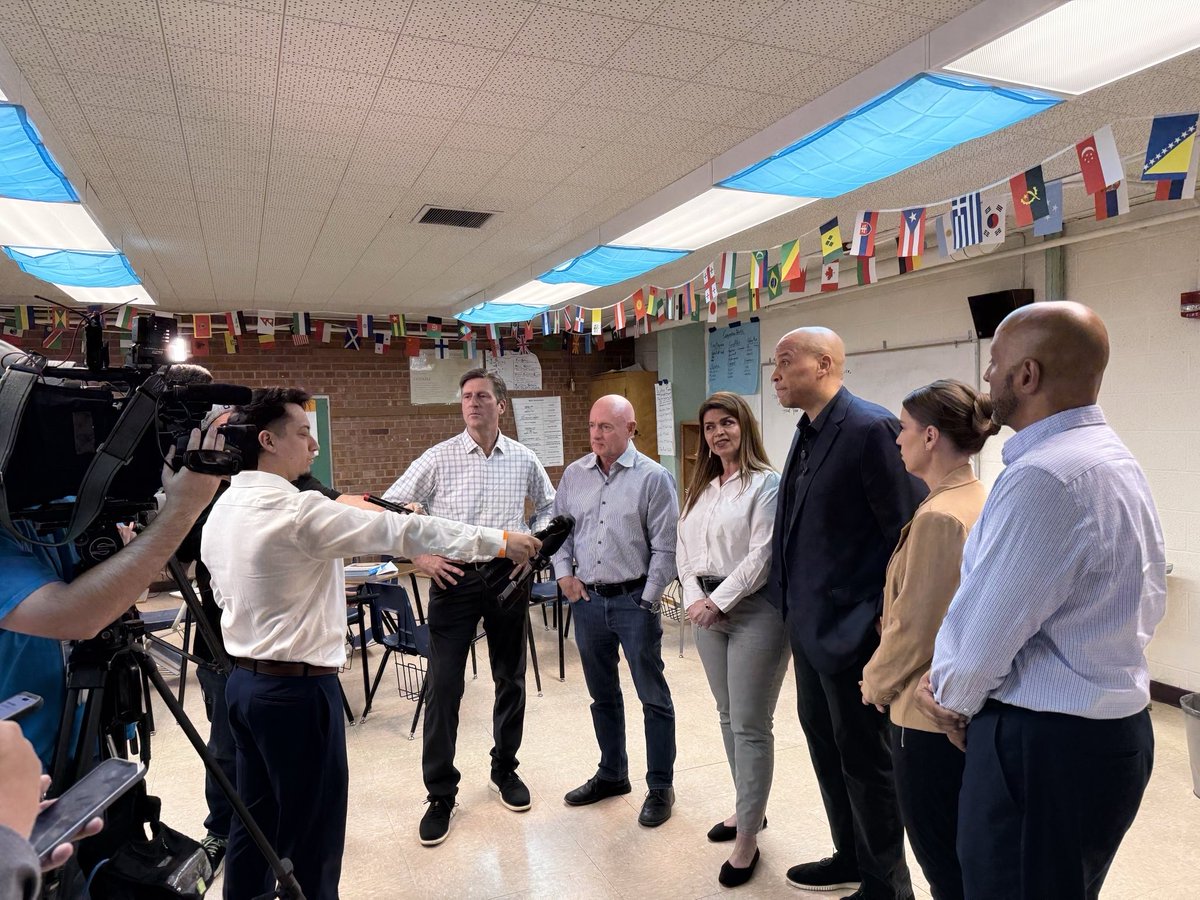 Statewide Chairs Retreat: ✅
CD 6 Town Hall: ✅

We love what we do. Our combined decades of experience, the trusted relationships we build, and the willingness to leverage them toward last minute goals highlight the importance of unions.

ADP staffers rock!

Tomorrow, we bargain