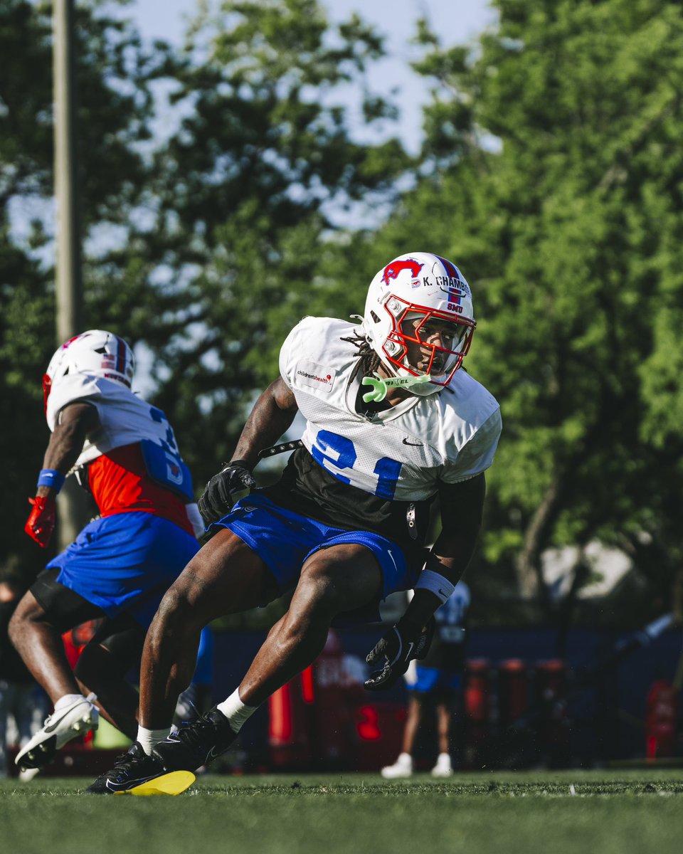 BIG THANKS to boulevardcollective.com and I AM PROUD TO BE RUNNING WITH THE MUSTANGS! <a href="/TheBoulevardNIL/">Boulevard Collective</a> <a href="/SMUFB/">SMU Football</a>