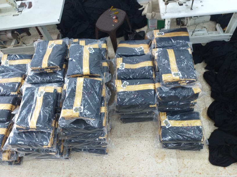 bshte98753's tweet photo. اعرض لكم مجموعة مشالح ملكية
لتخرج الطلاب يتوفر لدينا جميع المقاسات
 وجميع الكميات لتلبية احتياجكم
ماعليك غير تتصل ونصل 
لطلب : والأستفسارات التواصل معنا
المصنع : 0510202382 #جامعة_الملك_عبدالعزيز #الخبر #سعد_ال_مغني_في_رحمة_الله #باريس_أستون_فيلا #النقل_الخارجي #الاجهزه_الامنية https://t.co/Q7zkWmY5SY