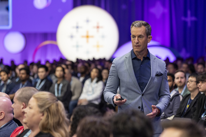 Day 1 at #TC25—introducing the world’s first #AgenticAnalytics platform, Tableau Next!  

See what the buzz is all about: tabsoft.co/4hyTN98